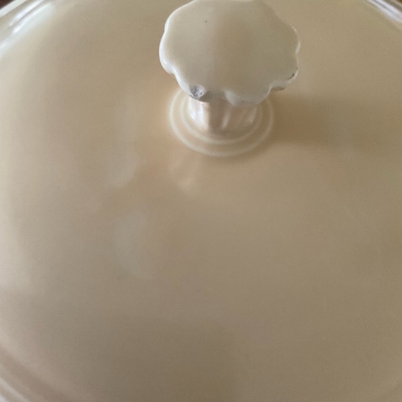 Fiesta Rare Casserole w/ Lid - Picture 3 of 7